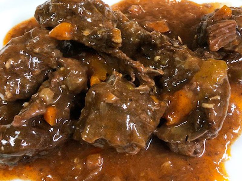 Carne guisada en El Descanso